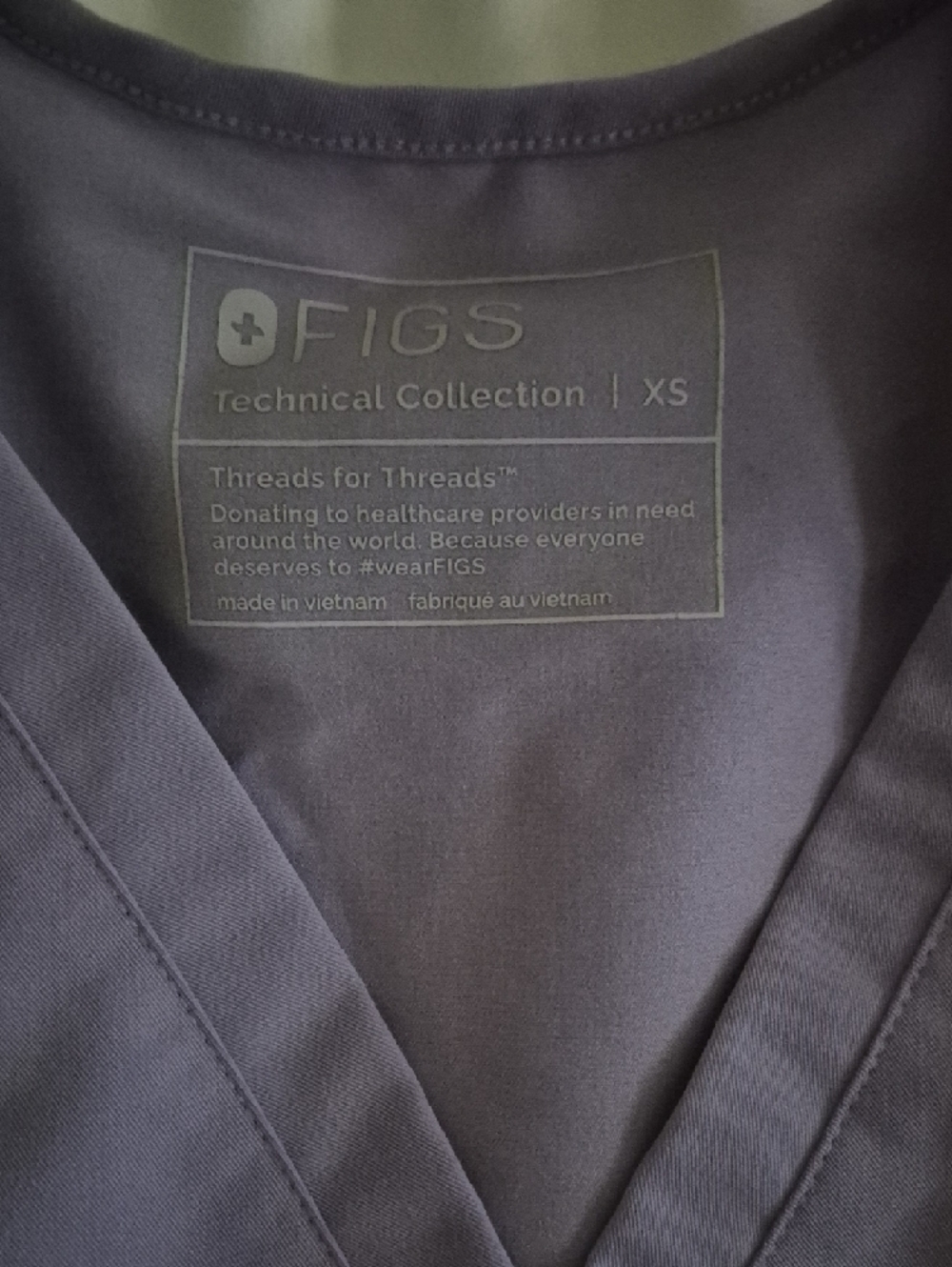 Figs Womens Lavender V-Neck Scrub Top with Chest Pocket - Picture 2 of 3